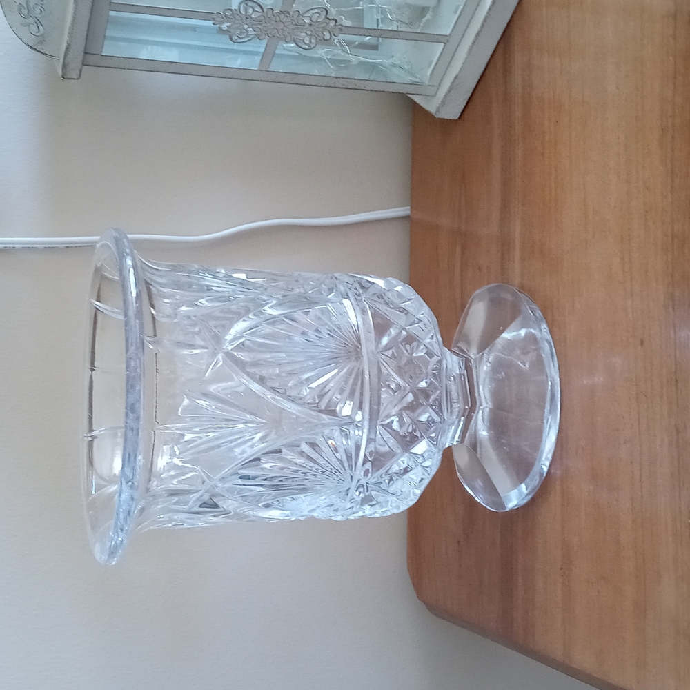 Glass candle holder